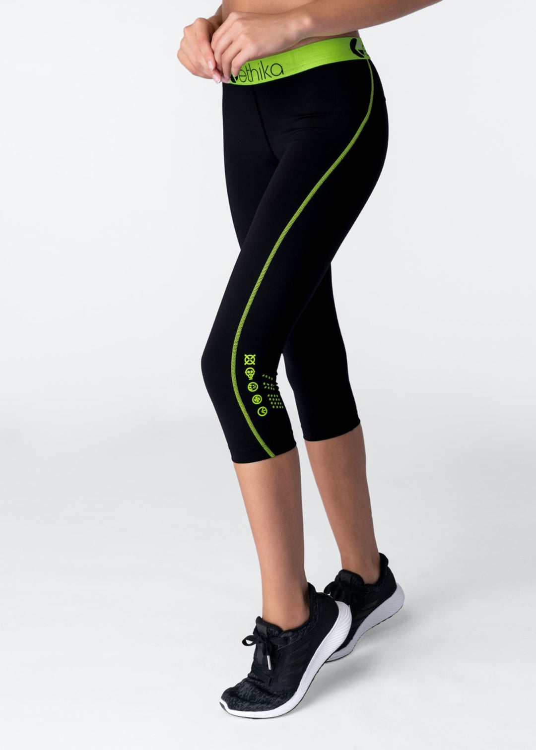 Subzero Green/Black 3/4 Tights